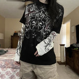 E-Gir Gothic Grpahics T-Shirt Vintage Gothic Printed Round Collar Loose Shirt