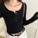 Bottomed Shirt A New Threaded Blouse In Early Autumn Is Worn Inside A Collarbone Long-Sleeved