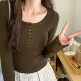 Bottomed Shirt A New Threaded Blouse In Early Autumn Is Worn Inside A Collarbone Long-Sleeved