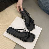 Toe Flip-Flops For Women Wear The New Simple Temperament Korean Version Of The Square Beach Cool Slippers In The Summer Of