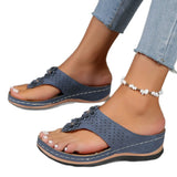 Clip Toe Slippers Women 2025 Summer Flip-Flops Pine Cake Bottom Beach Women Sandals