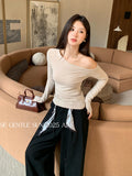Xixi 2025 Autumn New White Label Elegant Oblique Shoulder Imitation Wool Knitted Shirt Long Sleeve Top Sweater