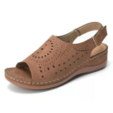 Summer New Large-Size Slope Hedley Sandals Women Hollow Flat Heel Buckle With Retro Hole