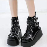 Thick Boots 2025 New Rivetered Pants Martin Boots Women's Dark Punk Locomotive