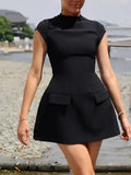 Spring And Summer New Women's Pure Color Round Neck Pocket Design Waist Repair