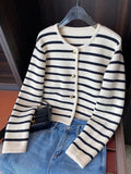 Apricots Hit The Temperament Streak Soft-Created Knitted Top Woman In The Fall Of 2025 New Sweet Age Reduction Short