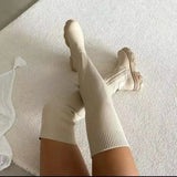 High-Shoe Women 2025 Autumn And Winter New Round Knee Round Head Solid Color Flying Socks