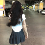 Zingj Desire Wind V Collar Short Sleeved T Shirt Female Summer 2024 New Slim Show Thin Hot Girl Short Irregular Bottom