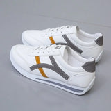White Students Sports Leisure Flat Shoes Large Size Small White Shoes Women 2025 New Spring Breathable