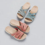 Summer Carving Cross Fish Mouth Type Comfortable Beach Women's