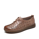 The Size Of The Leather Soft-Soled Hole Shoes Women's Sandals 4142 Breathable Women's Shoes Hand-Empty Mother Shoes Low