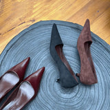 Design Sense Retro Tip-Point Commute Single Shoes Spring 2025 New French Temperament Kitten Heel Low-Heeled