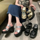 And Loose Cake Thick Bottom Slippers Women Summer Wear High And Cool Drag 2025 New Word Slippers