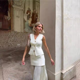 Women's Explosive Knitted Vest Splicing With Long Skirt Set Fashion
