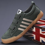 The Autumn Of 2025, The New Men's Shoes Korean Version Of The Trend Casual Shoes Breathable Comfortable Board Shoes Soft-Soled Permeable Board Shoes Men's Men's