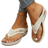 Slippers 2025 Spring And Autumn Leisure Retro Clip Toe Comfortable Light Casual Large Size Cool Slippers