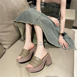 Thick Bottom One Word Cool Slippers Female 2025 Summer New Fashion Outside Wearing Slippers Thick Heel Sandals