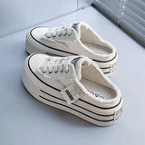 New Korean Version Of Leisure Embroidery Flowers In The Height Of The Slope And Cool Slippers Breathable Mesh Yarn Half Towing Singles