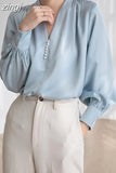 White Shirt Women Casual Shirts 2023 Autumn Chiffon Blouses Women V-Neck Ladies Tops Pearl Elegant Blouse Female
