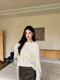 Xixi 2025 Autumn New White Standard Temperament Wool Pure Color Knitted Ray Cape Shawl Shawl Shawl