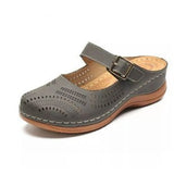 Cool Slippers Women's Summer Leisure New Retro Hollow Belt Buckle Slippers Slope And Head Women's