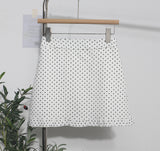 Real Shooting Wooden Ear Wave Half Dress Girl Spring 2025 New Retro Korean Version Of High-Rise Thin A Word Short Skirt