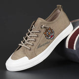 Canvas Shoes Men's Umbrella Cloth Ice Silk Breathable Cloth Shoes Low Help With Soft Embroidery Trend Casual Board Shoes