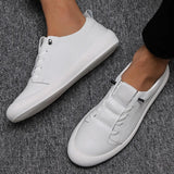 New Leather Bean Shoes For Men's Casual Driving Shoes Soft Sole Fashion Cover Foot Versatile Lazy Shoes