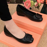 Bean Shoes Women 2025 Summer New Korean Version Of The Shallow Mouth Mother Single Shoes Low Heel Buckle Professional Foot Single