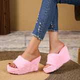 2025 New Hairy Slippers Loose Pastry Slope And Slippers Fashion Outdoor Women's