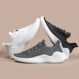 Summer New Breathable Flying Shoes Ultra-Light Large-Size Trendy Shoes Anti-Slip Wear-Resistant Travel