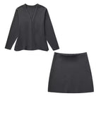 Women's INS Burst Women's Simple Loose Knitted Coat Mini-Skirt