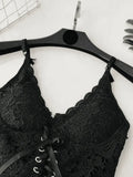 Front Tie Lace Bustier-Outfit