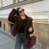Women's Clothing Explosion High Street Fashion Faux Fur Effect Collared Long-Sleeved