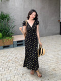 Xixi 2025 Summer New Korean Version Of High-Waisted Holiday Short-Sleeved Dress V-Neck Print Pure Desire Skirt