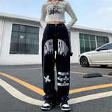 Star Letter Graphic Cargo JeansOutfit