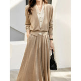 Autumn Suit Hit Fake Two V-Neck Knitted Cardigan / Actually Tight Waist Half-Dressed