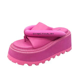 The Thick Soles Of The Foot Flip-Flops Women Wear High-End Sense 2025 Summer New Pink Loose Cake Cool