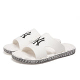 Men's Summer Trend Wear Sports Leisure Wear-Resistant Drag Beach Cool