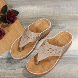 Summer New Large-Size Hollow Water Drill Pine Cake Bottom Clip Outside Wearing Flat Beach Cool Slippers