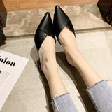 Wearing Slippers Outside The Women's 2025 Summer New Pointed Korean Version Of Fashion Thick And Lazy Half-Dragging Sandals