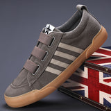 The Autumn Of 2025, The New Men's Shoes Korean Version Of The Trend Casual Shoes Breathable Comfortable Board Shoes Soft-Soled Permeable Board Shoes Men's Men's
