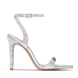 With Water Drill With Fish Mouth High Heel Sandals Behind The Head Of The Woman's Empty Tip-Toed Fashion Cool