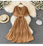 New V-Neck Short-Sleeved Dress Over Knee-Repaired Lady's Waist Tie Mid-Slap