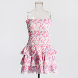 2025 Spring Season New Fashion Sexy Breast Print Lace Splicing Design Feel Waist Thin Dress Dress