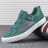 The Autumn Of 2025, The New Cloth Shoes Men's Men's One-Legged Lazy Casual Shoes Korean Version Of Fashion Fashion Shoes And Men's Board