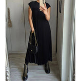 New Women's Dress Elegant Fashion Round Neckless 100 Foldless