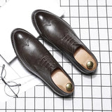 Men's Shoes Korean Version Trend Rock Carved Pointed Casual Shoes Men's British Vintage Business Shoes