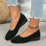2025 New Large-Size Tip-Tloping Single Shoes Women's Bean Shoes Sports Casual
