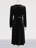 Elegant Wind Bottom Dress Women's Dress 2025 Autumn New Bow Long Sleeve Slim Dress